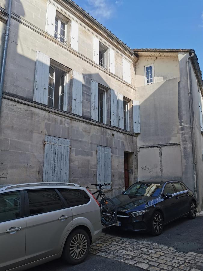 Le Beau Lieu # Hyper Centre # Proche Des Quais Apartment Cognac Bagian luar foto